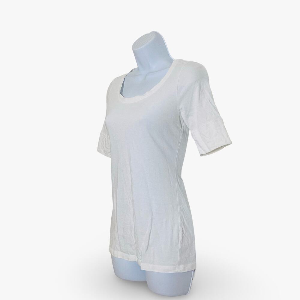 Mossimo Casual Tee - Picture 2 of 5